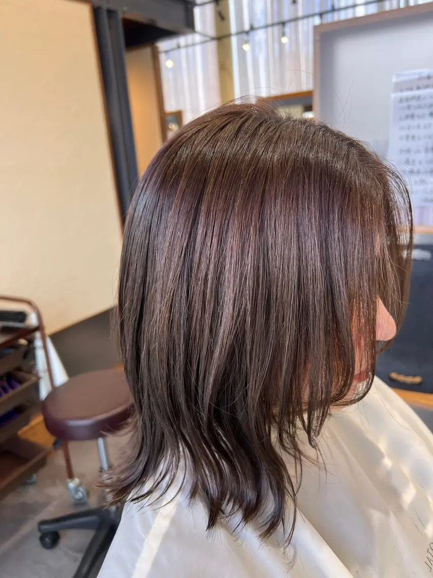 ミディアム 田中 真理のヘアスタイル