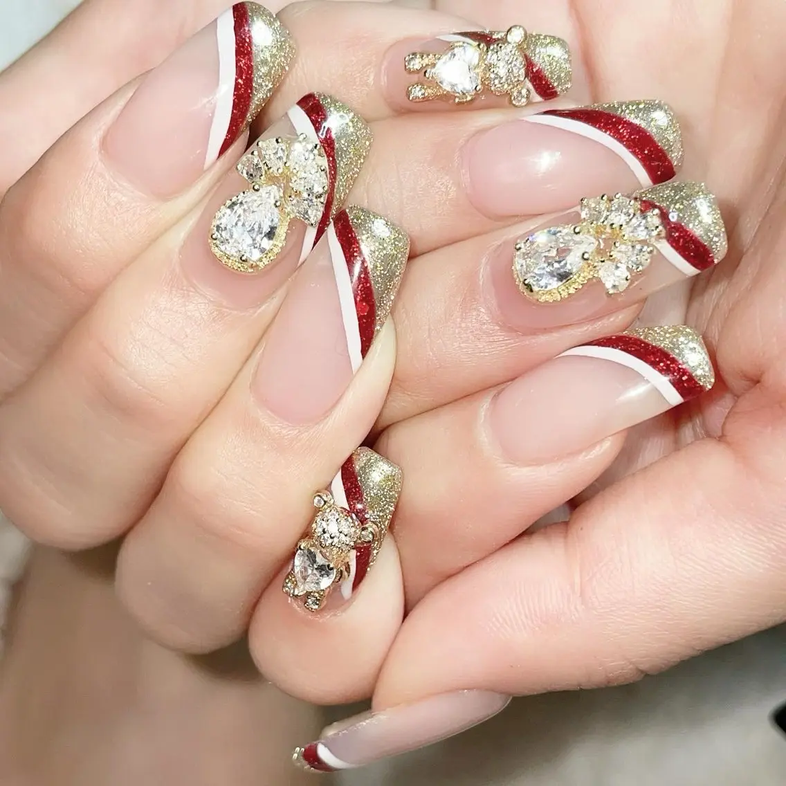 ネイル フットネイル キラキラネイル マグネットネイル 冬ネイル クリスマス 林 ✨syousyouのネイルデザイン