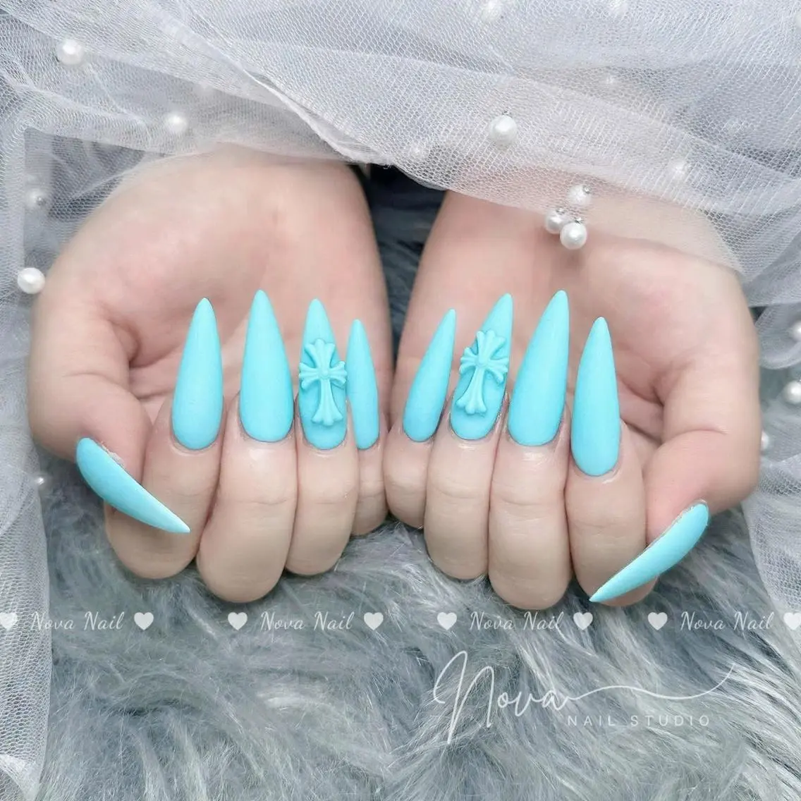 【定番人気💗】10本長さ出し+4本アート&パーツつけ放題の写真