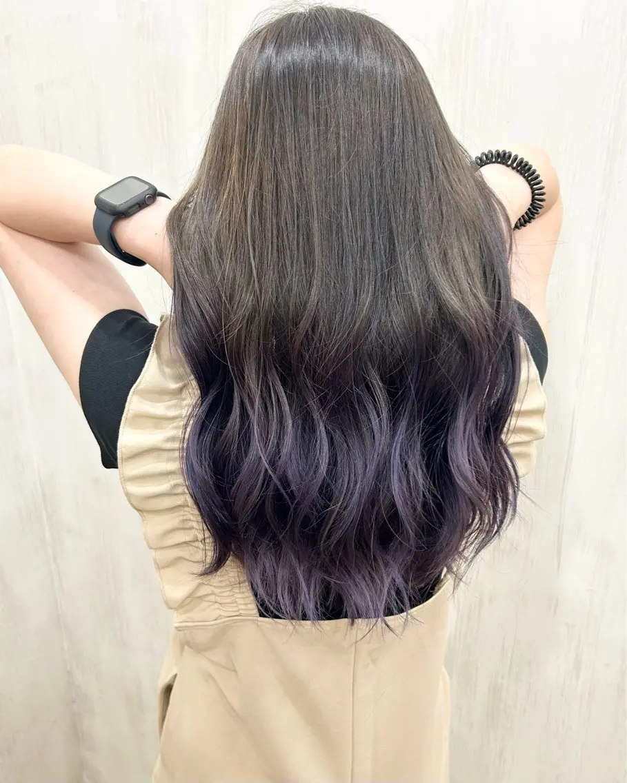 ロング カラー グラデーションカラー バイオレットカラー 【髪質改善】 KOUKIのヘアスタイル