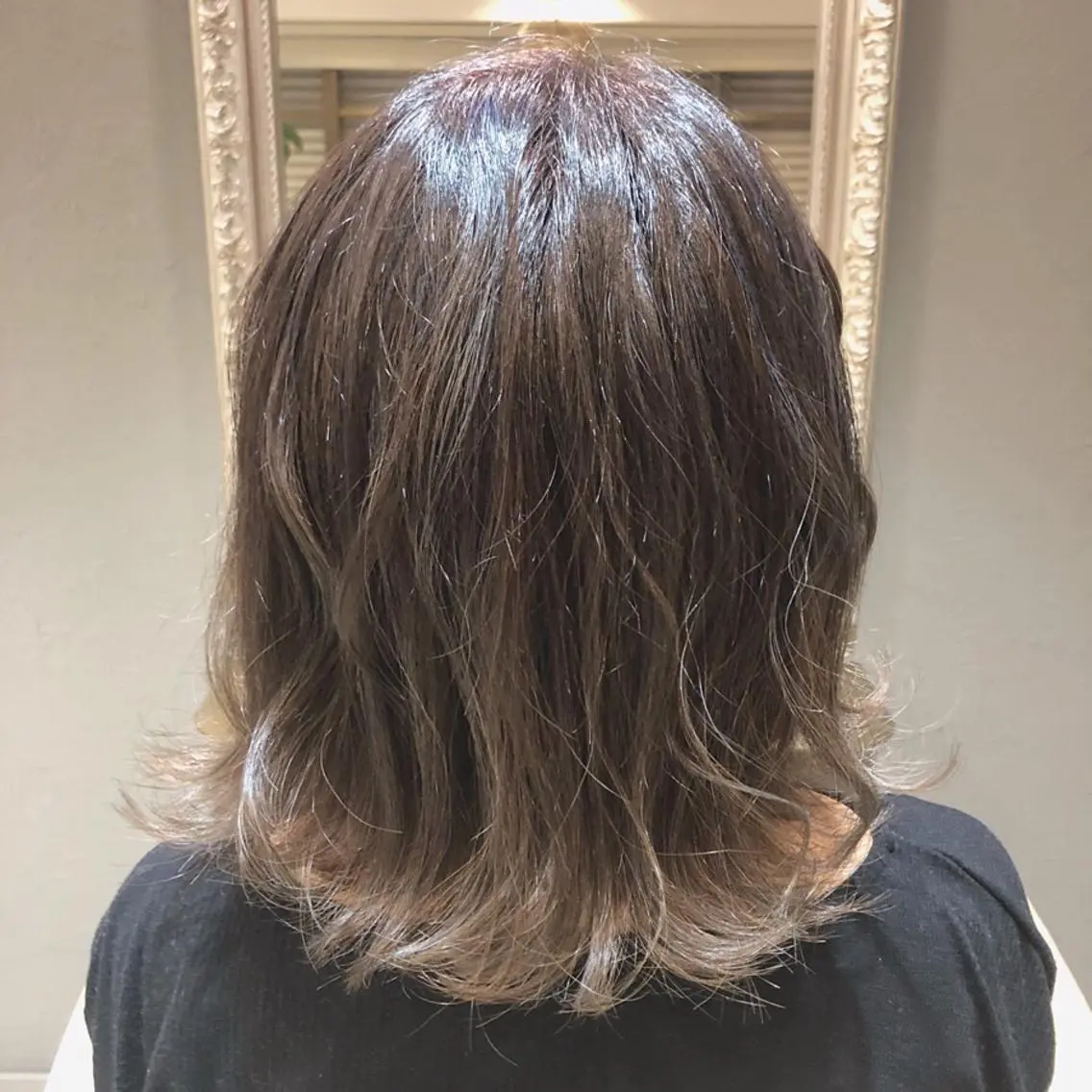ミディアム 藤岡 由起のヘアスタイル