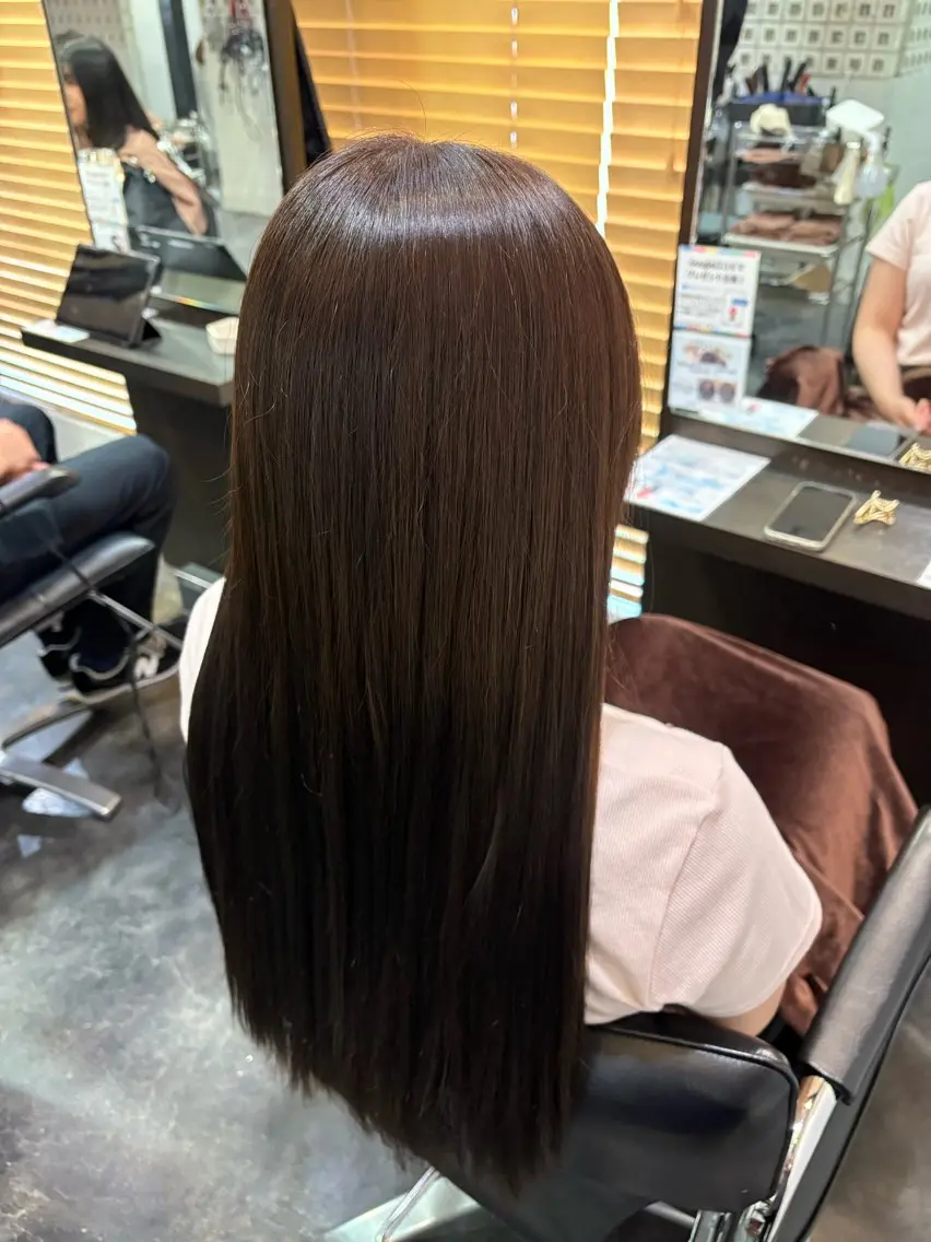 ロング カラー ブラウンカラー ラベンダーカラー 奥山 和奏のヘアスタイル