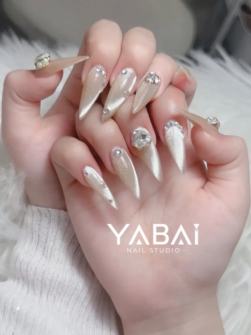 ネイル YABAI NailStudioのネイルデザイン