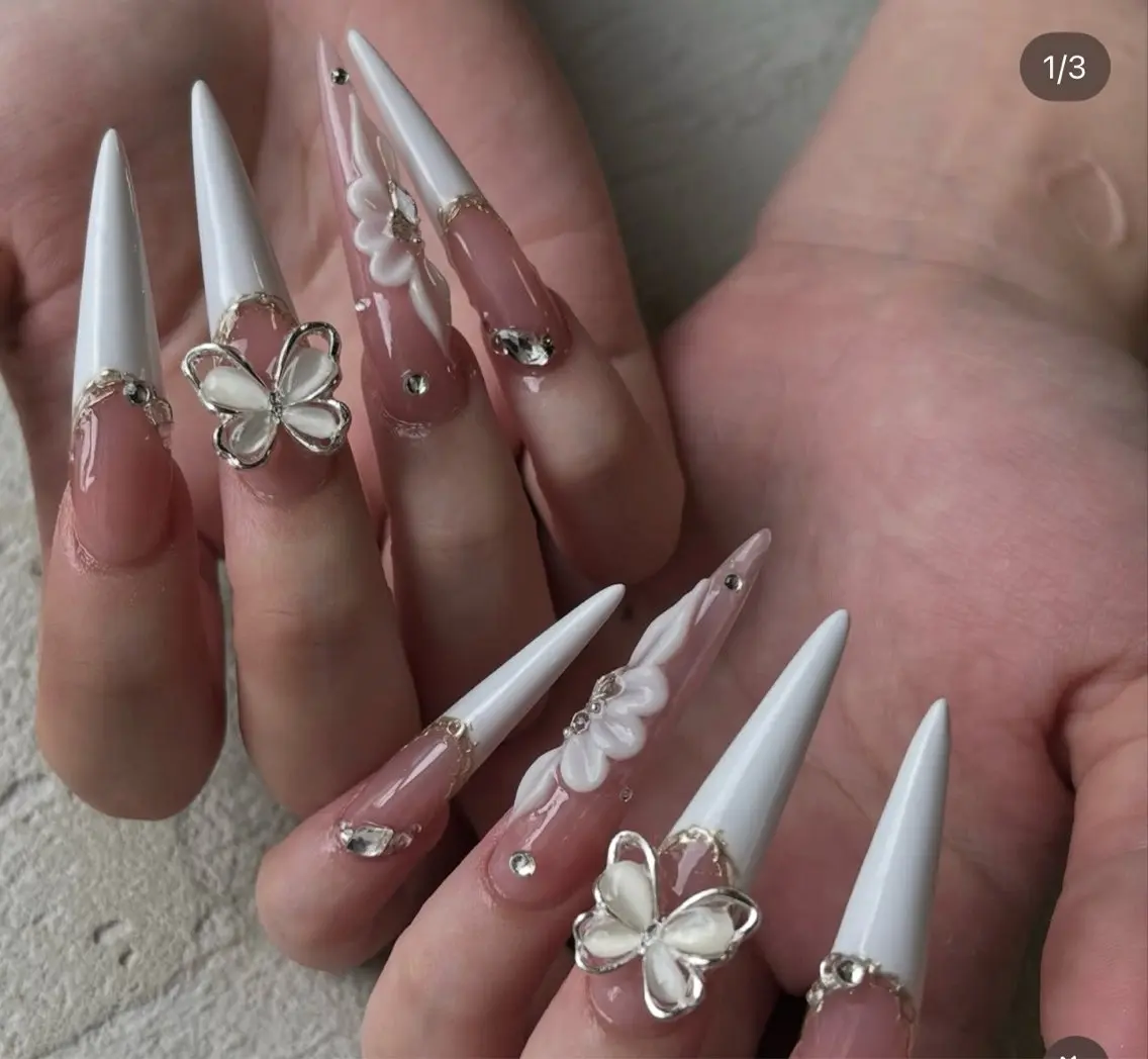 ネイル チークネイル 長さ出し フラッシュネイル フレンチネイル グラデーション ハンドネイル Lenie Nail Salonのネイルデザイン