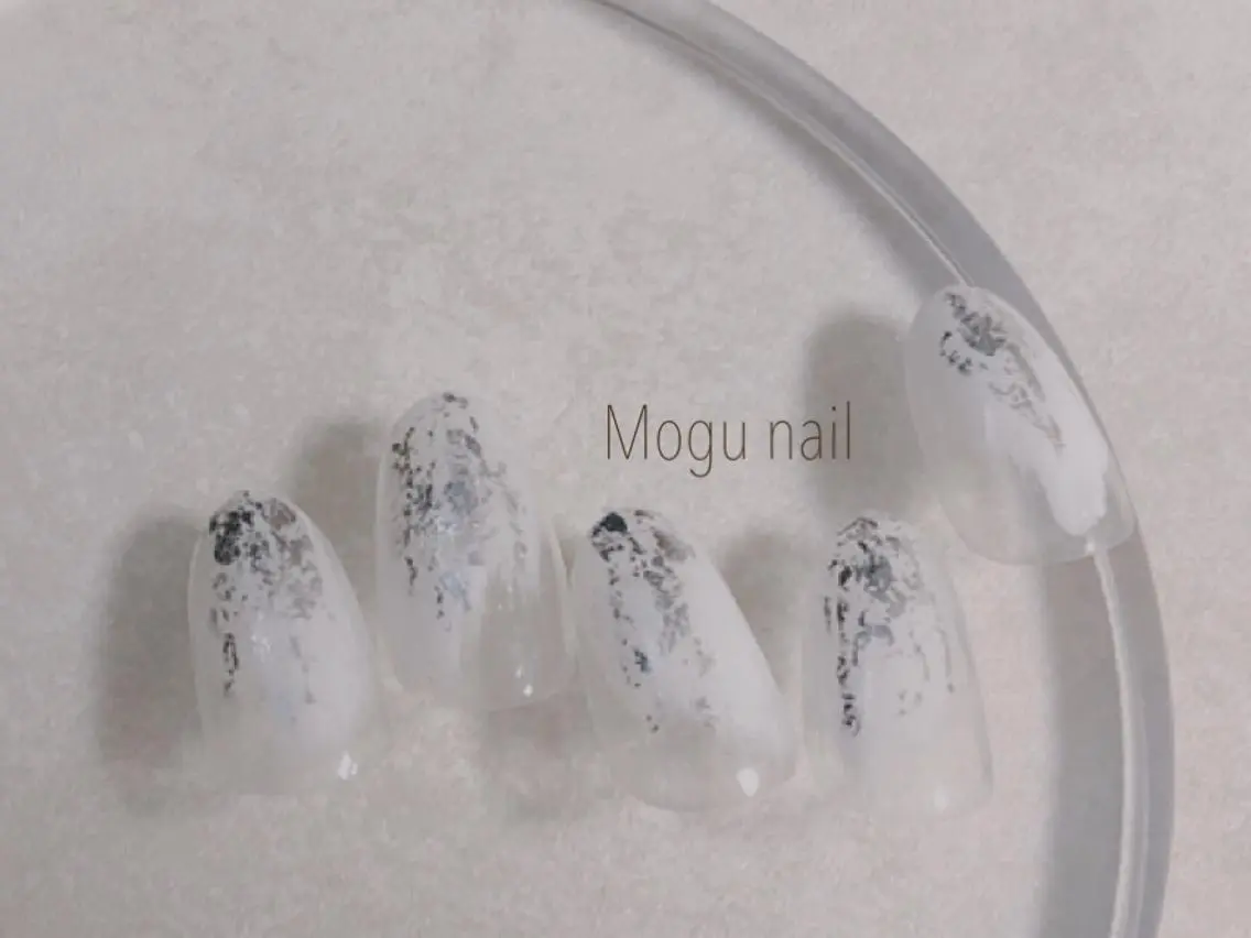 ネイル mogunail &blowのネイルデザイン