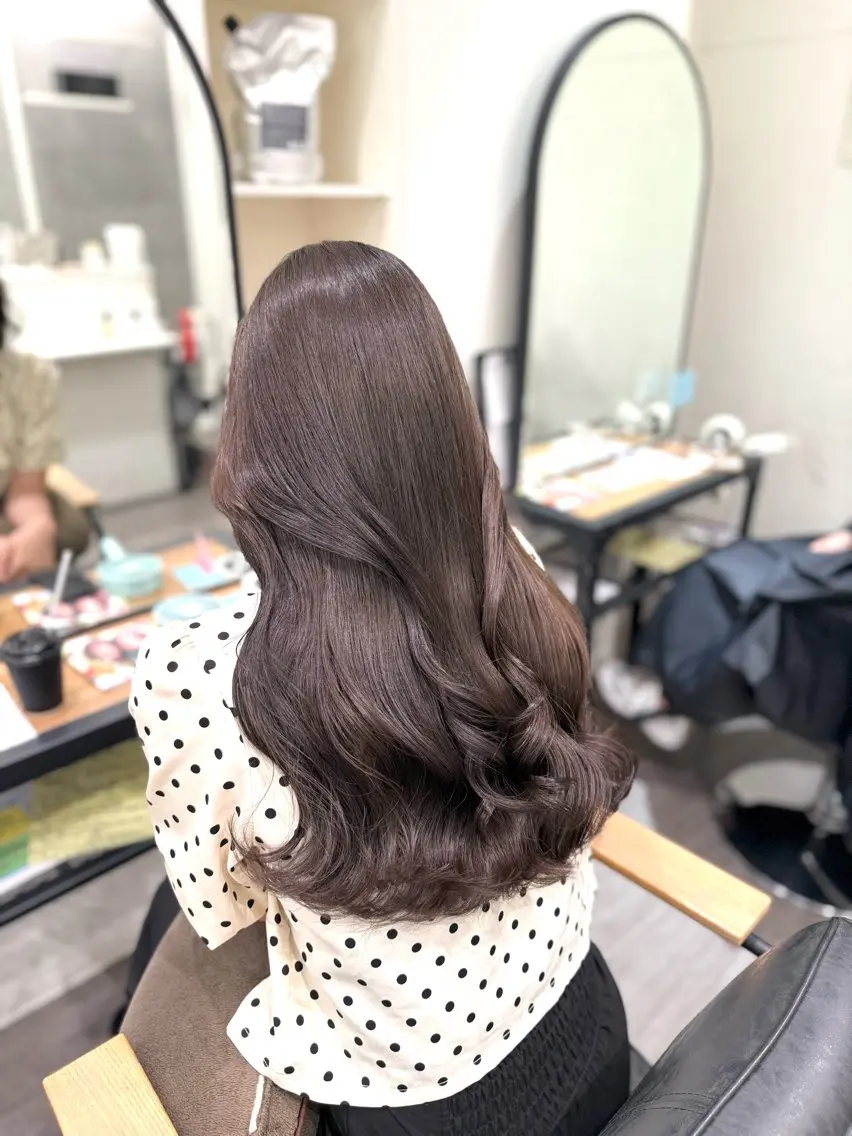 カット+ブリーチなしWカラー+美潤トリートメント🎀💕の写真