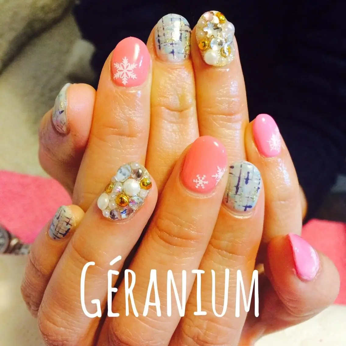 ネイル ツイードネイル GéRanium Harukaのネイルデザイン
