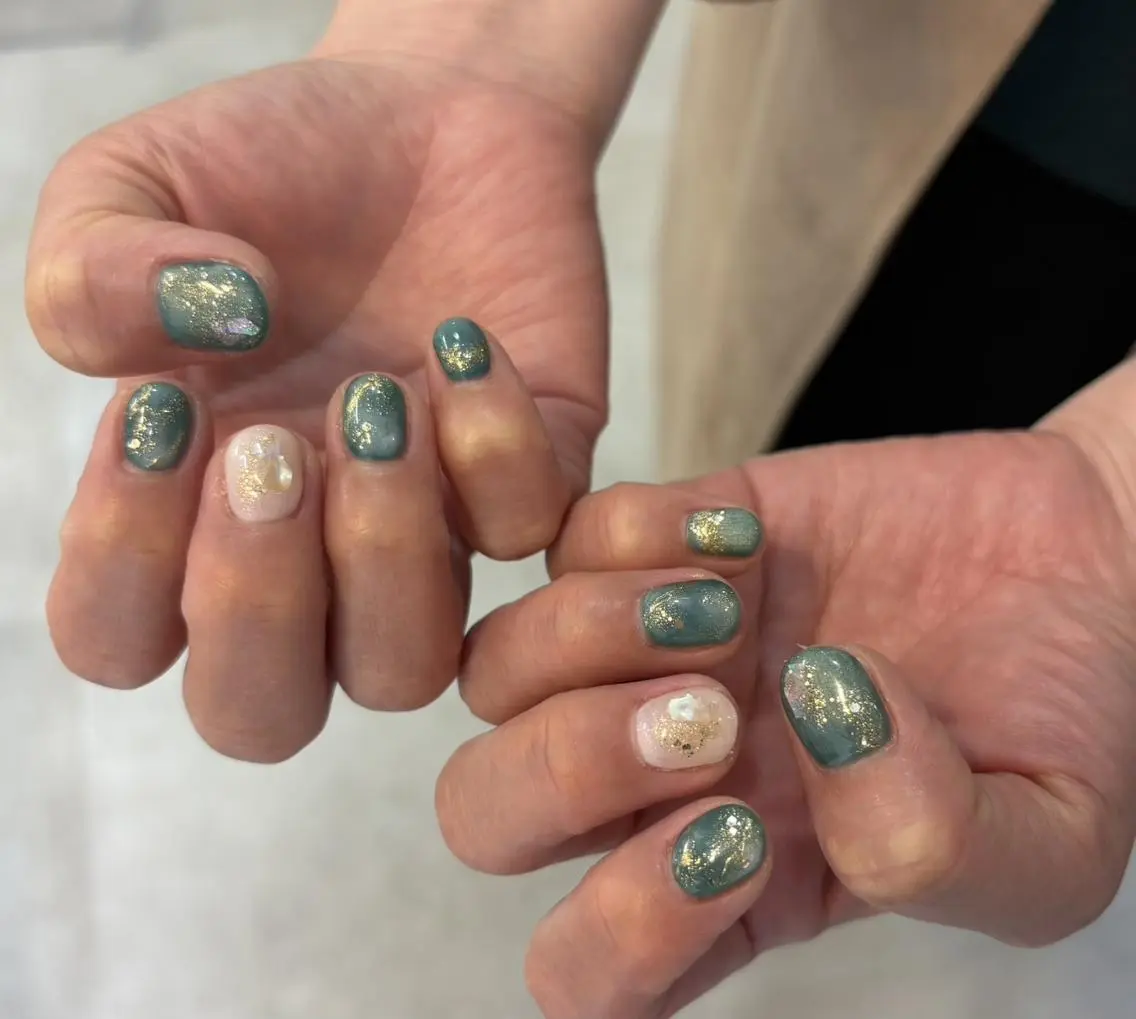 ネイル Mai :矢場町 ニュアンス🌿アートのネイルデザイン