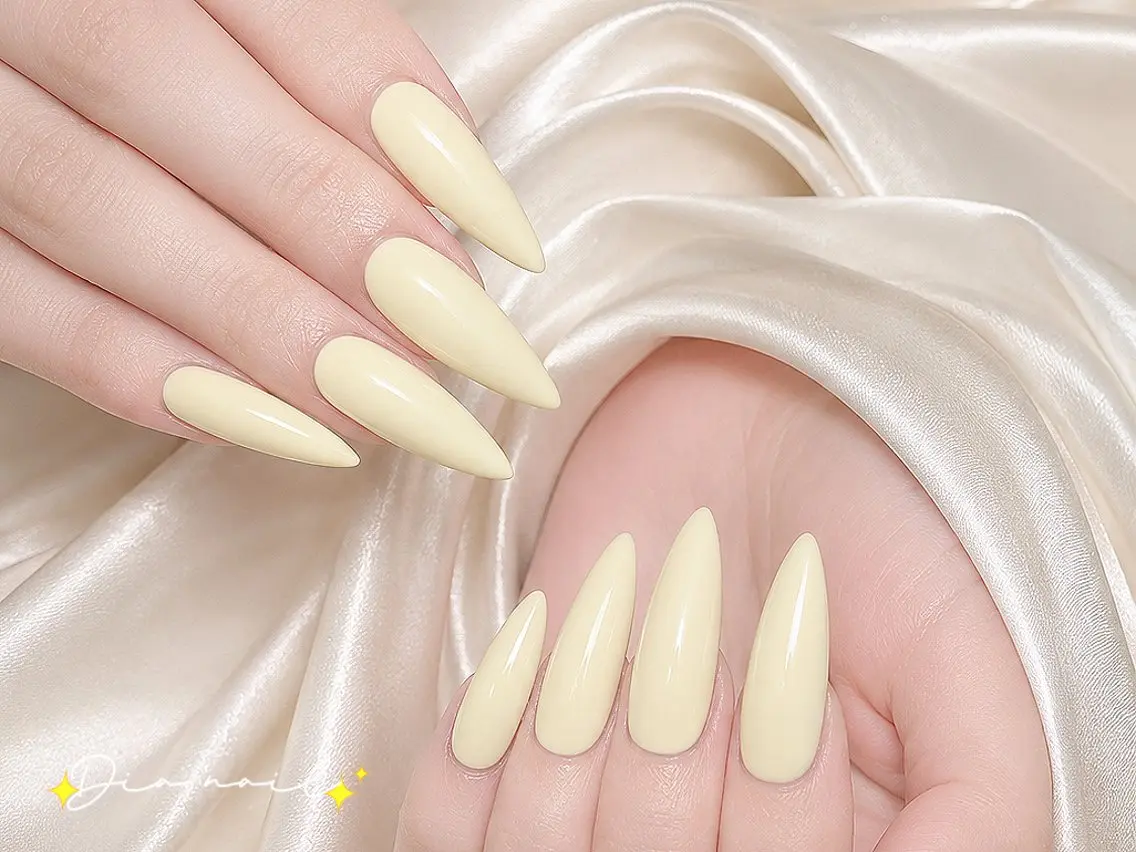 ネイル 韓国ネイル マグネットネイル ニュアンスネイル 夏ネイル ワンホンネイル ハンドネイル Di'a nail ネイルサロンのネイルデザイン