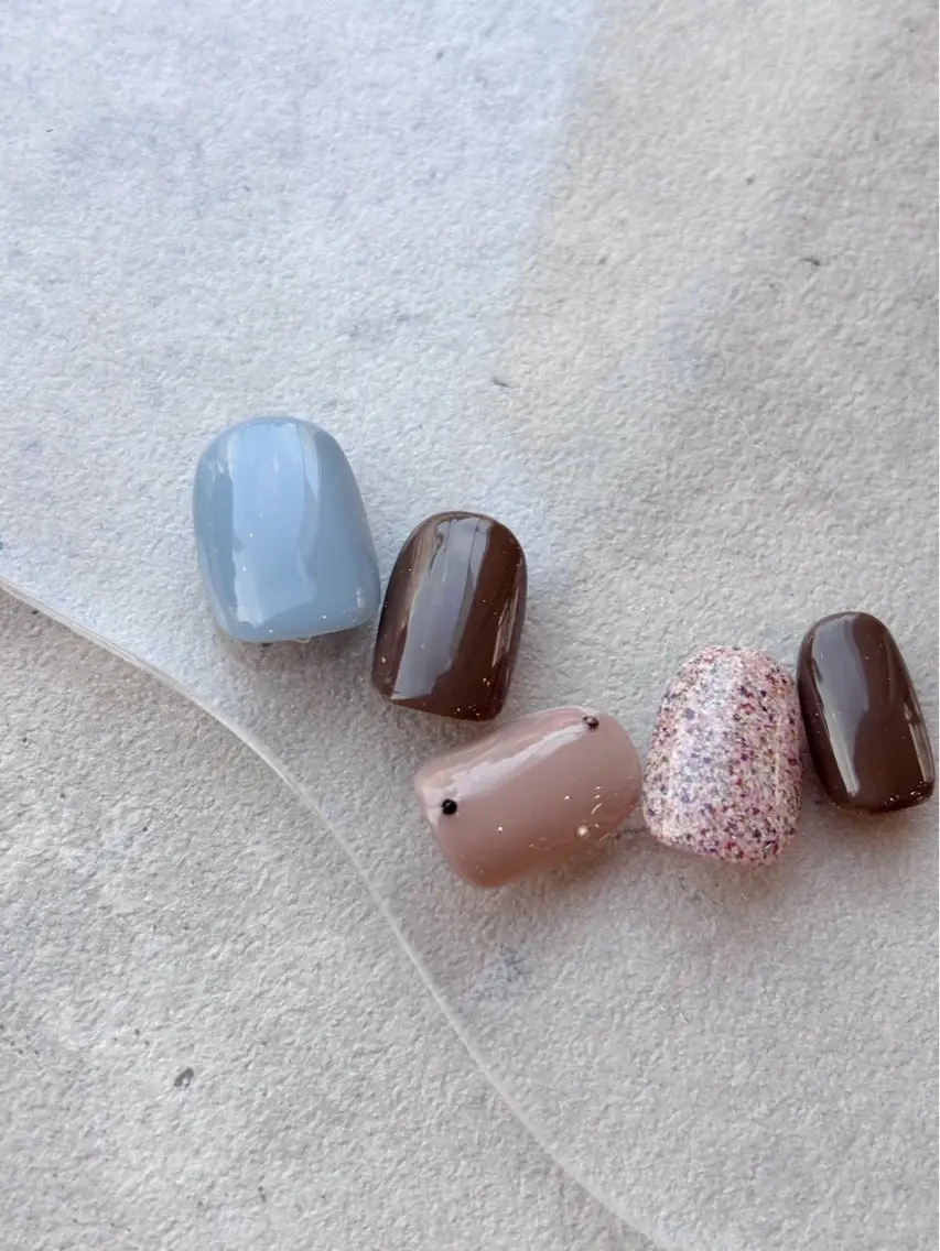 ネイル Signail +のネイルデザイン