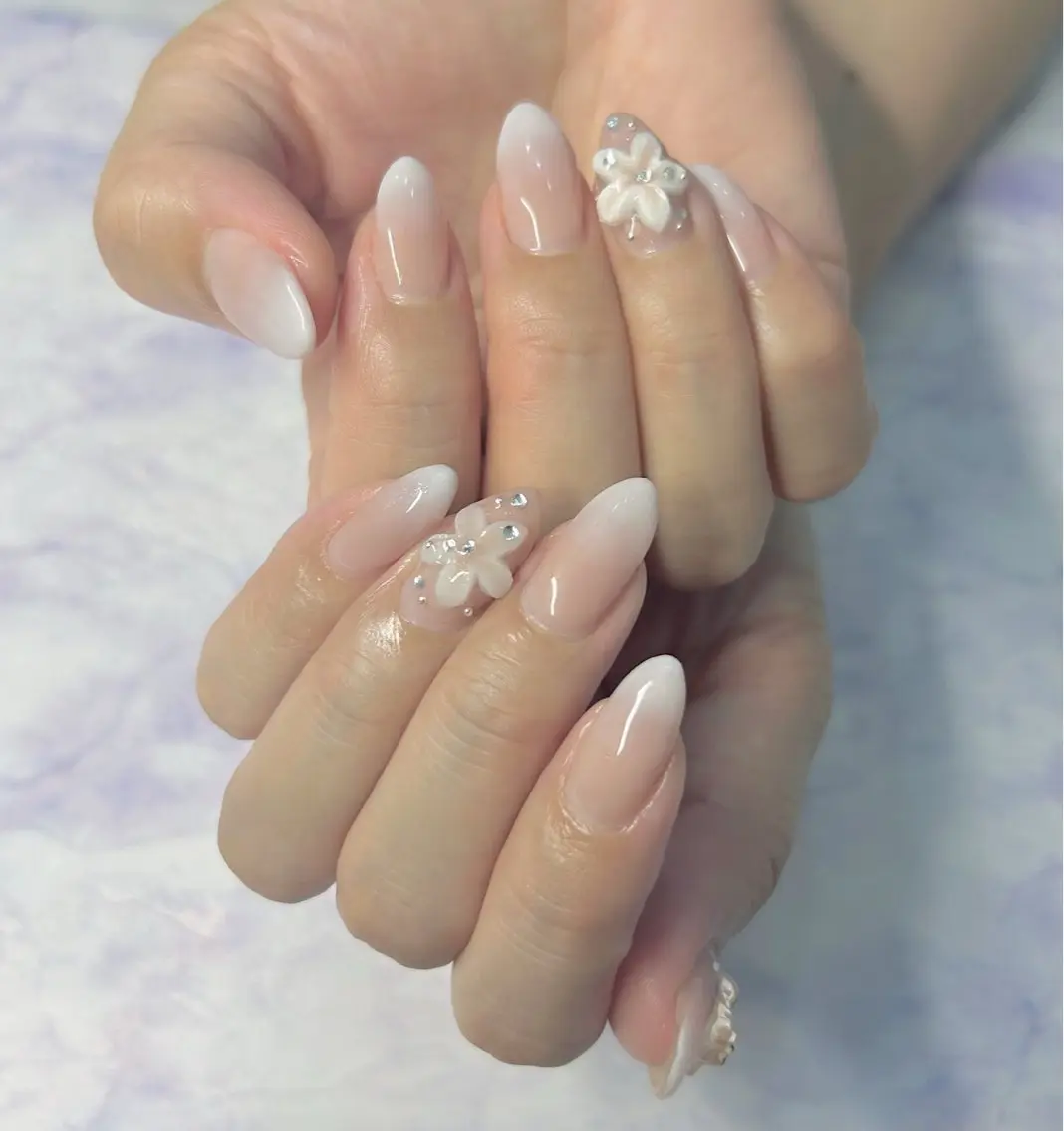 ネイル グラデーション MYu Beauty Salon YURIのネイルデザイン