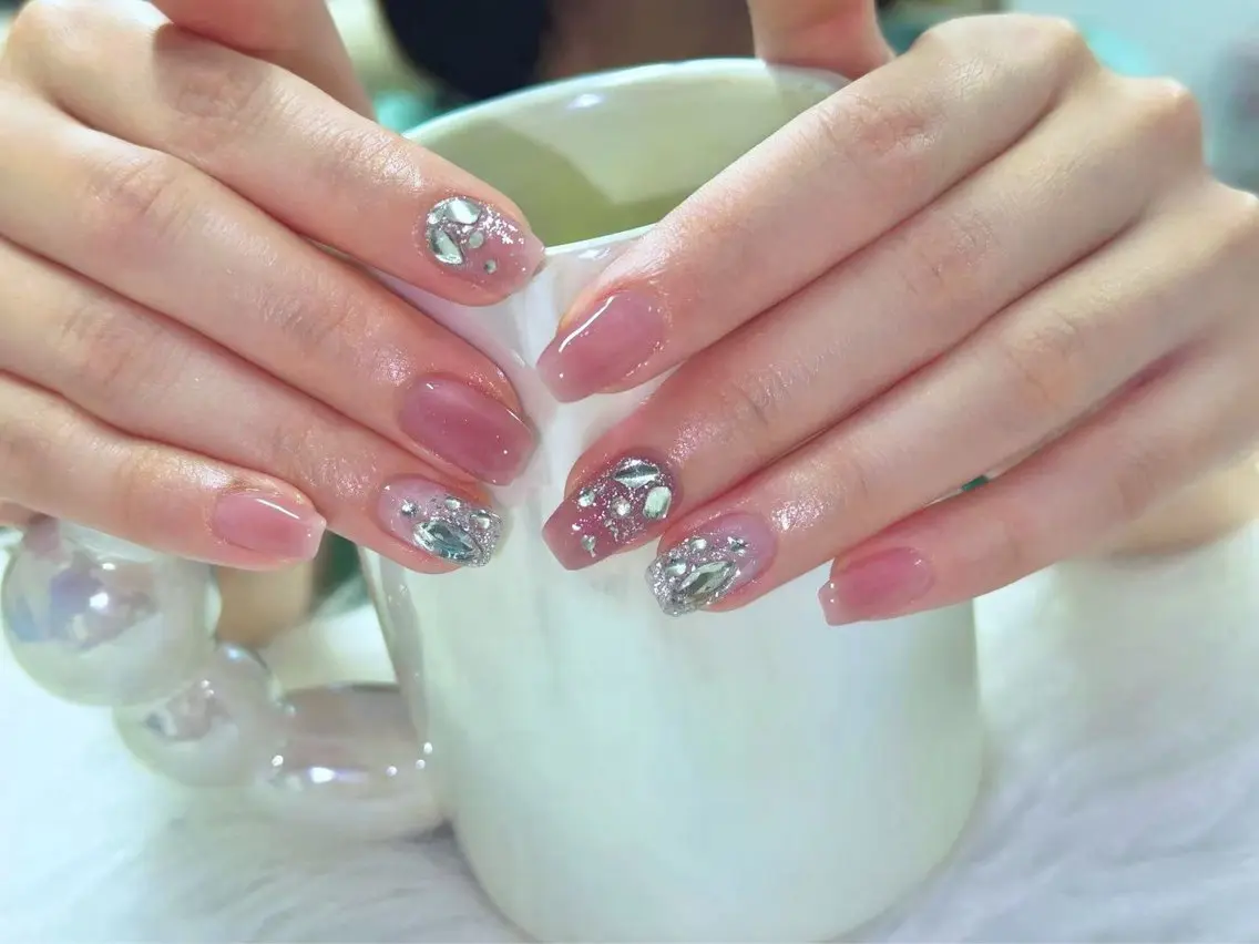 ネイル Glow Nail スカルプ専門店のネイルデザイン