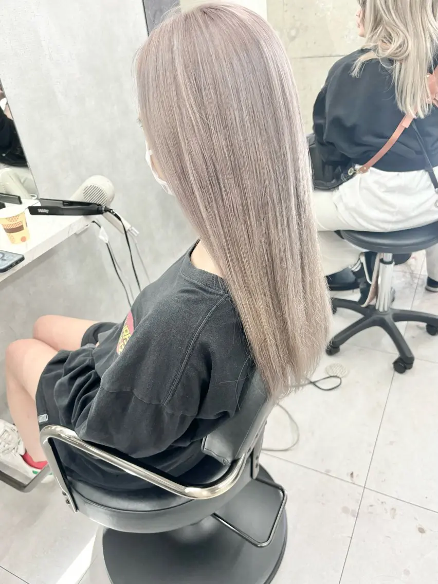 ロング カラー カット ヘアカラー 石井 紫文のヘアスタイル