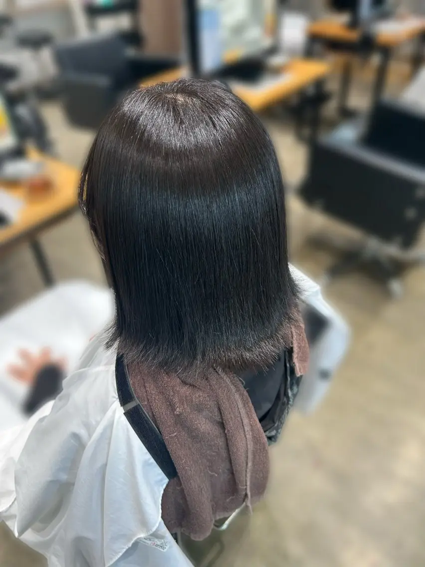 ミディアム ヘアカラー くろだ かなのヘアスタイル