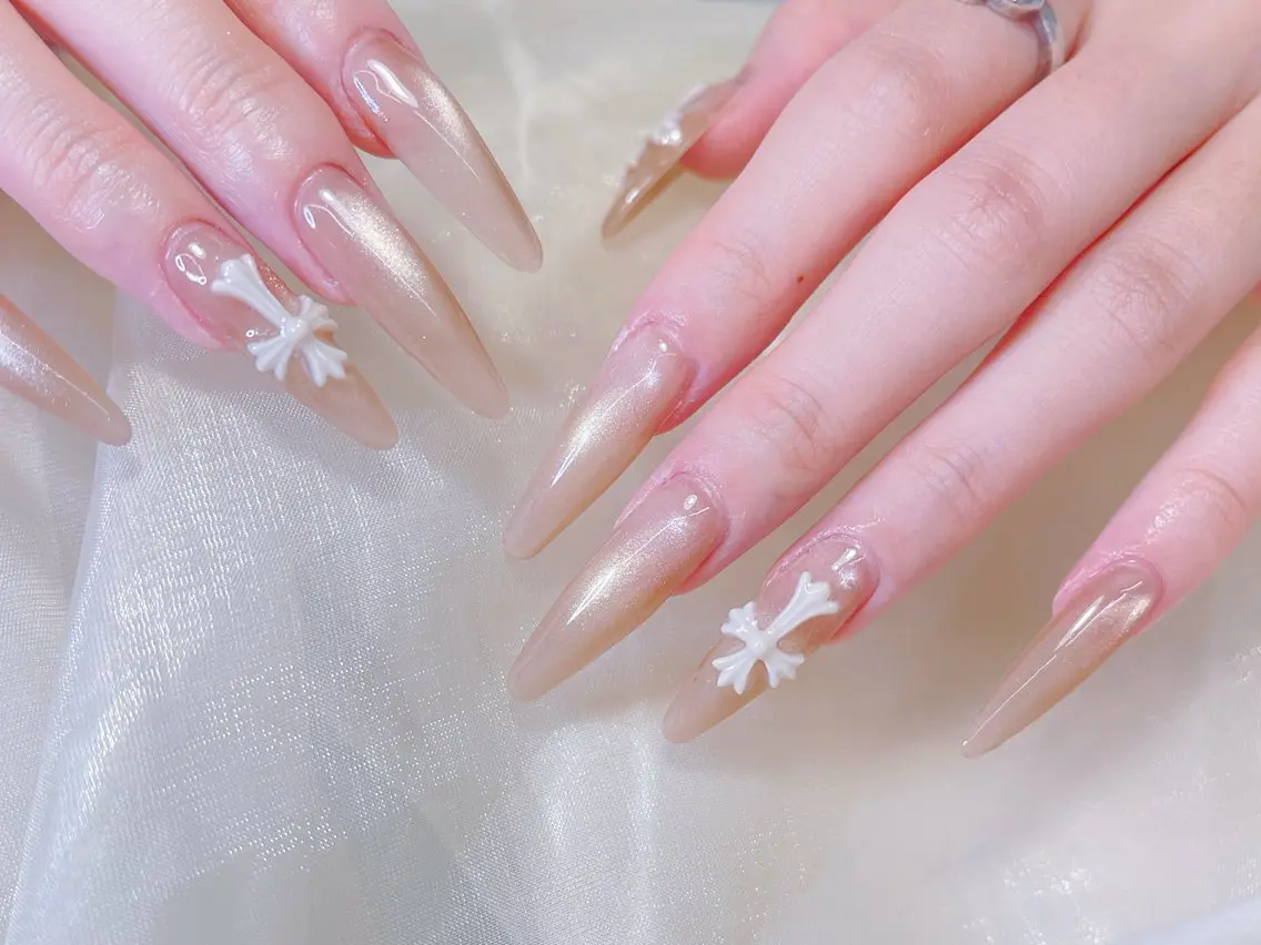 ネイル 🎀ネイルサロン エクラYUI🎀のネイルデザイン