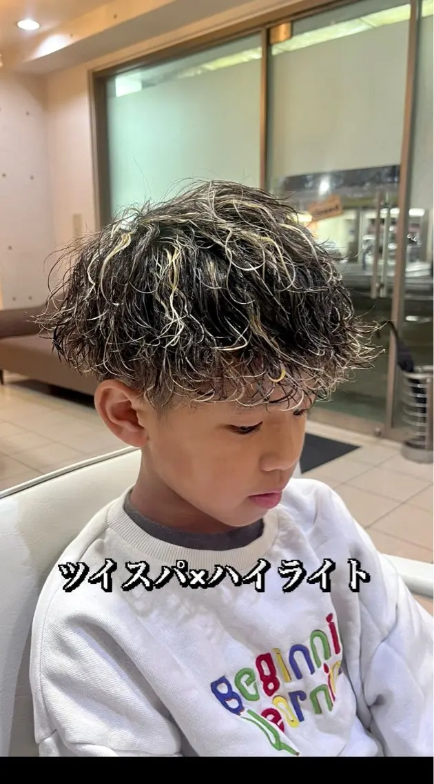 ショート カラー パーマ メンズ カット ヘアカラー パーマ メンズ特化指名No. 1🔥Yoshiyaのヘアスタイル