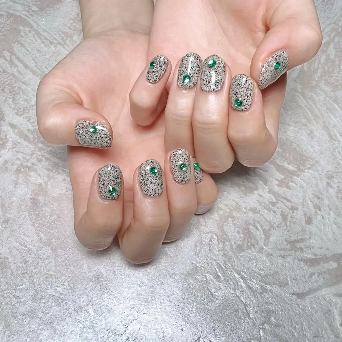 ネイル ニュアンスネイル ショートネイル gemickle nailのネイルデザイン