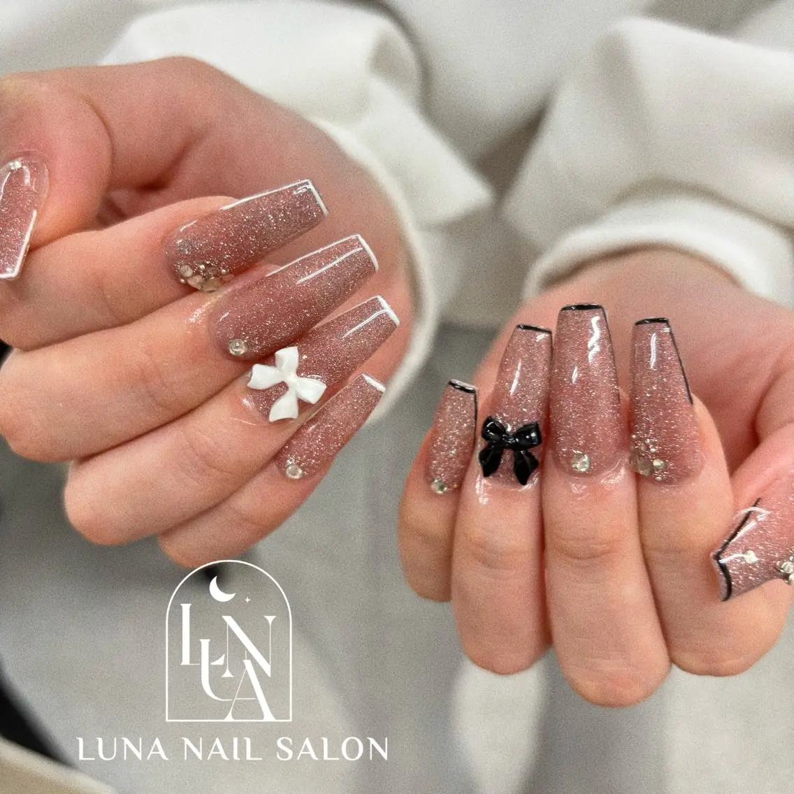 ネイル アートネイル フレンチネイル ジェルネイル ガラスフレンチ 韓国ネイル ハンドネイル ハンドケア LUNA Nail salon💕のネイルデザイン