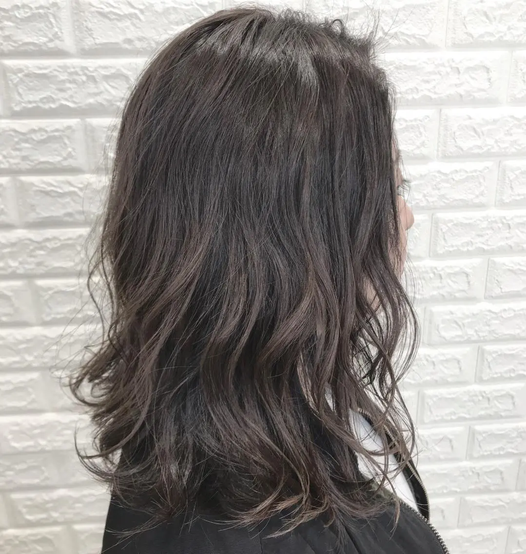ミディアム カラー カット ヘアカラー 岡田詩織 MODE Ks松原店のヘアスタイル