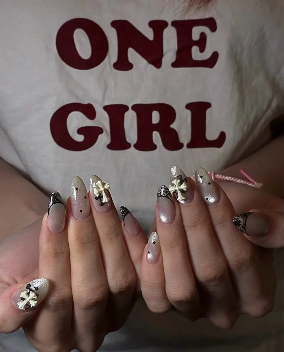 ネイル アートネイル フレンチネイル マグネットネイル ミラーネイル オフィスネイル ハンドネイル Blossom nail_研修のネイルデザイン