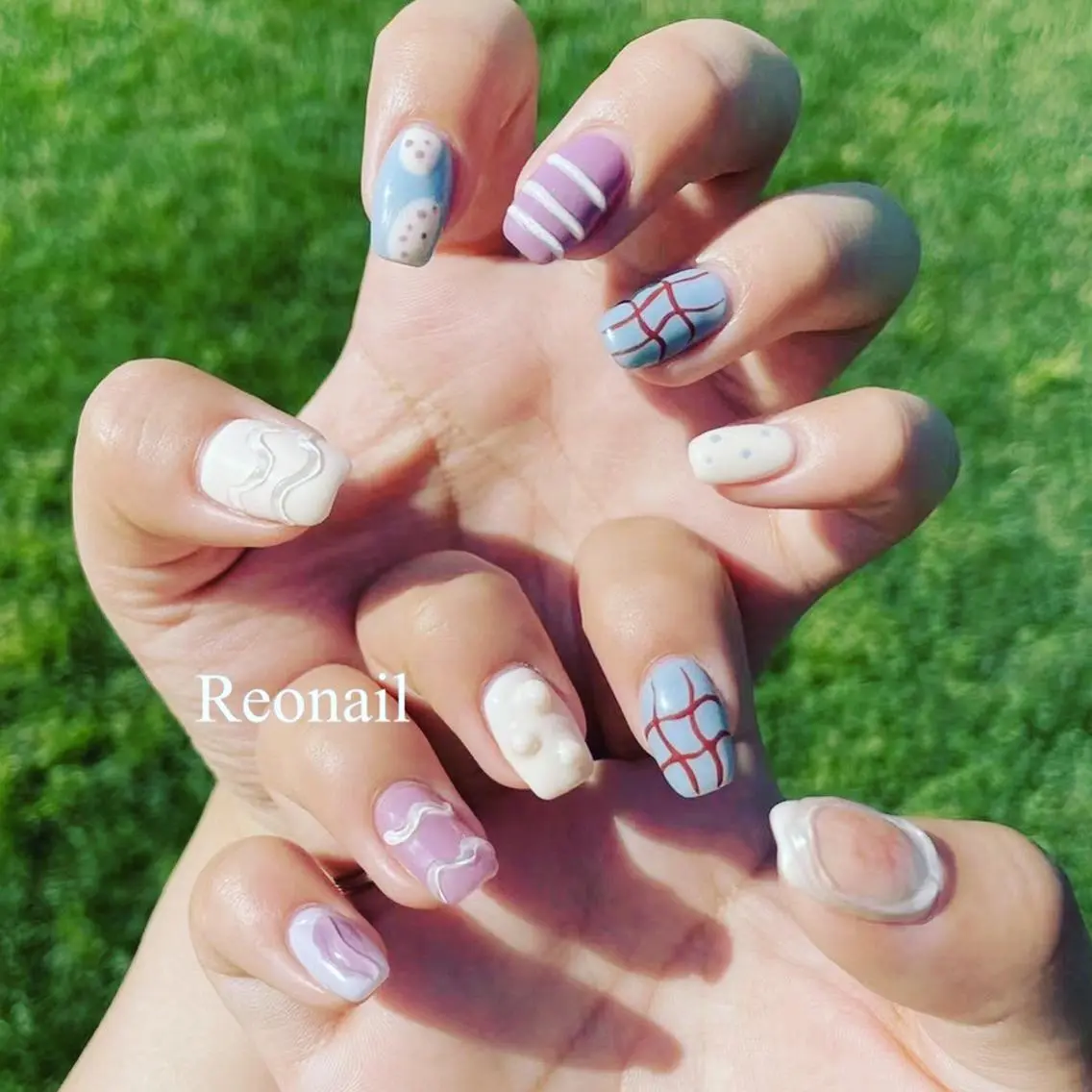 ネイル ハンドネイル Blowe ニュアンスのネイルデザイン