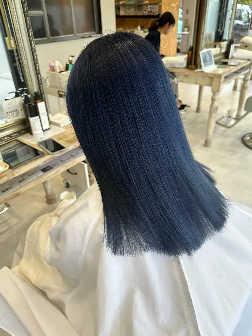 セミロング ヘアカラー 野上 麗のヘアスタイル
