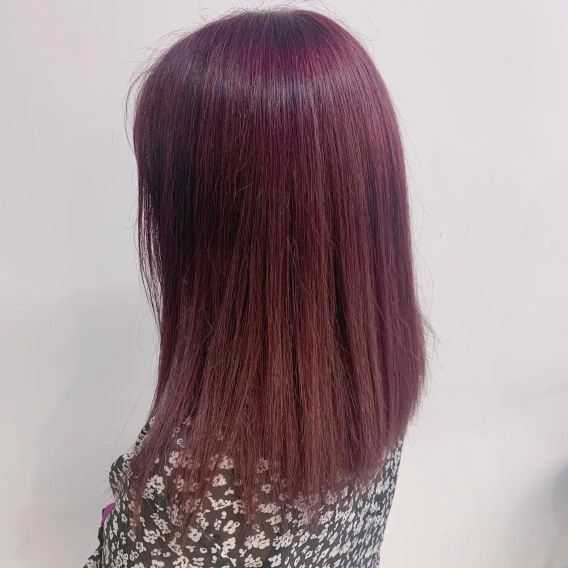 セミロング カラー 🦋ハイトーンボブ ショート🦋トシキのヘアスタイル