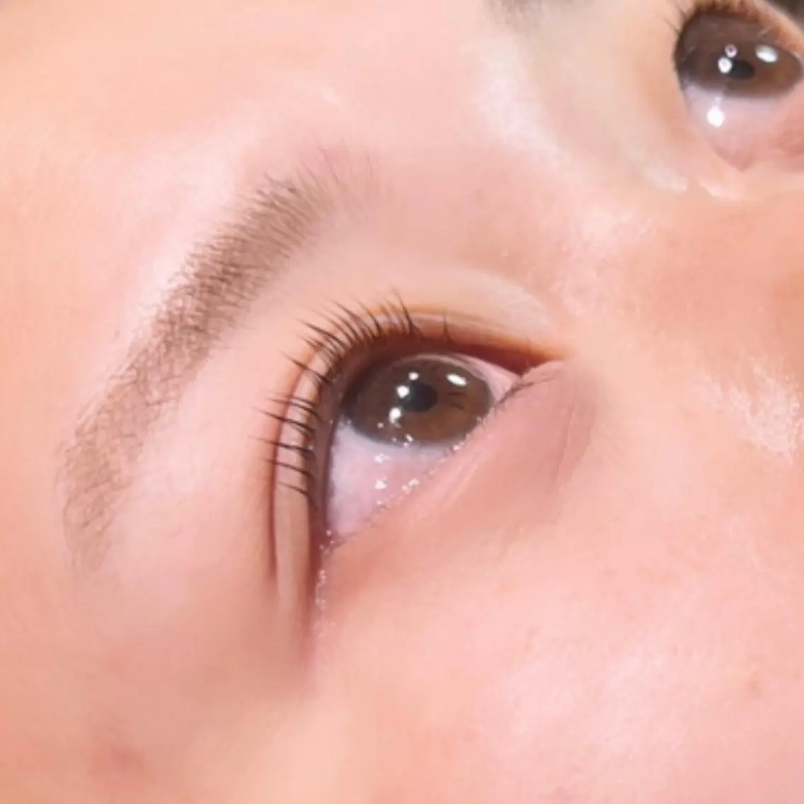 マツエク・マツパ かわの ももな 💜ྀིのヘアスタイル