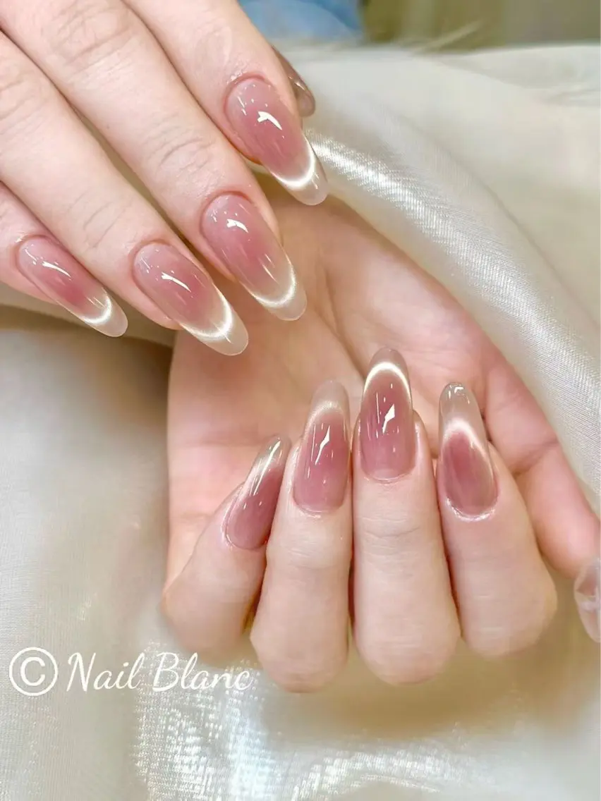 ワンホンーネイル💅チークマグネット/パーツ2個プレゼント👑透け感Baseカラー付き❣️初回ソフトジェルオフ無料🎀の写真