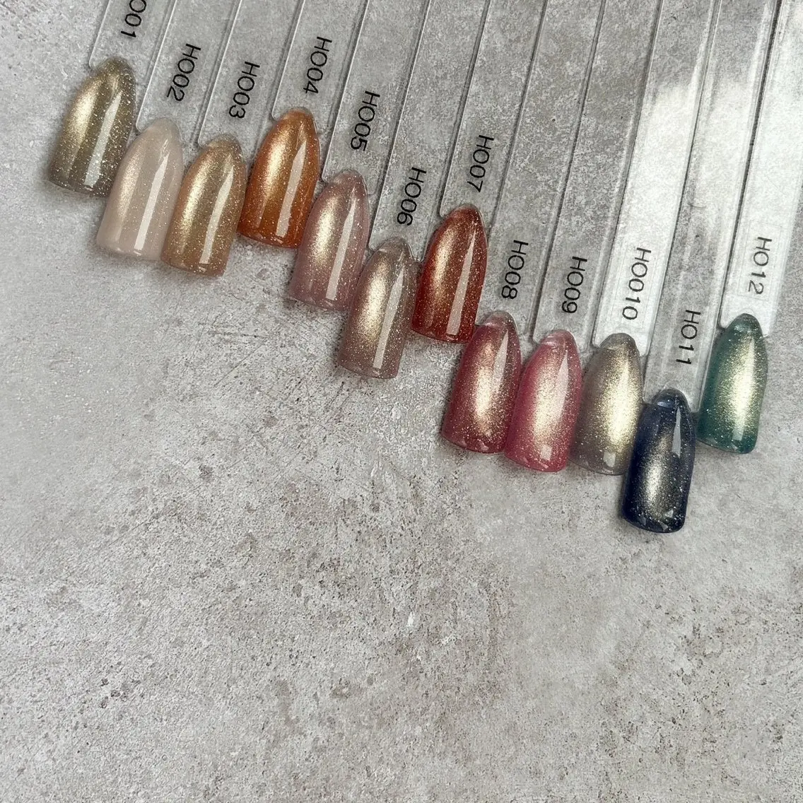 ネイル ジェルネイル マグネットネイル ハンドネイル Nailsalon ARKαのネイルデザイン