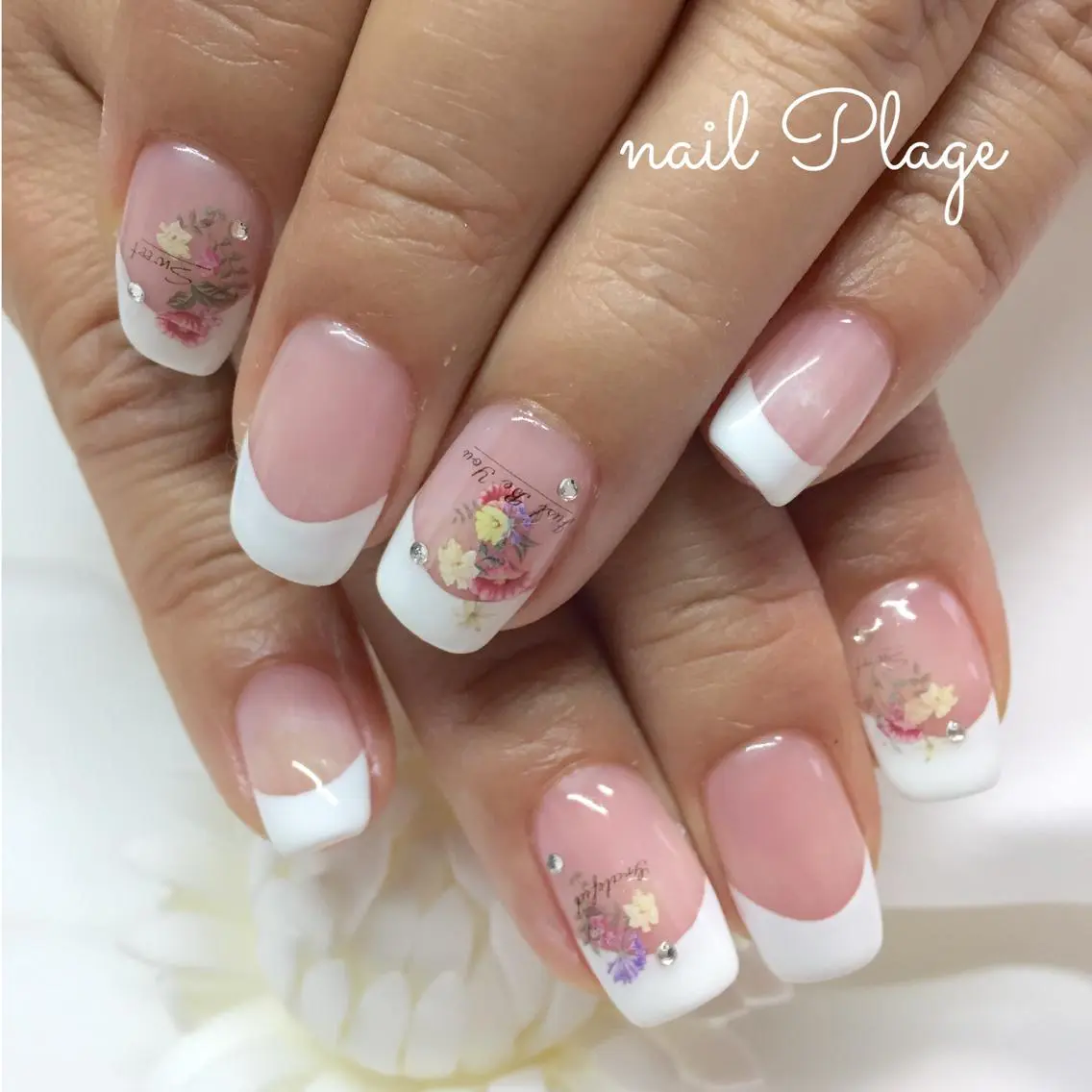 ネイル nail Plageのネイルデザイン