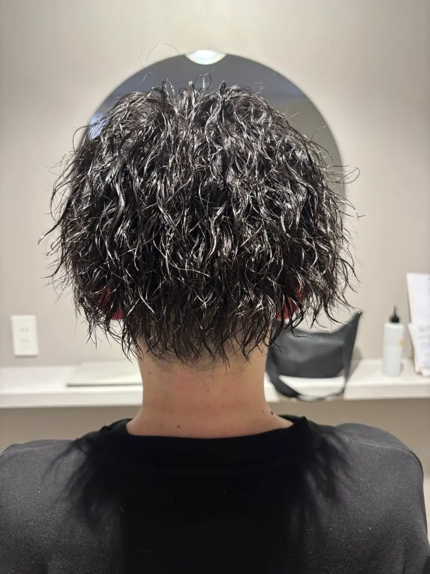 ショート カット パーマ ヘッドスパ リレイス 伊藤愛斗のヘアスタイル