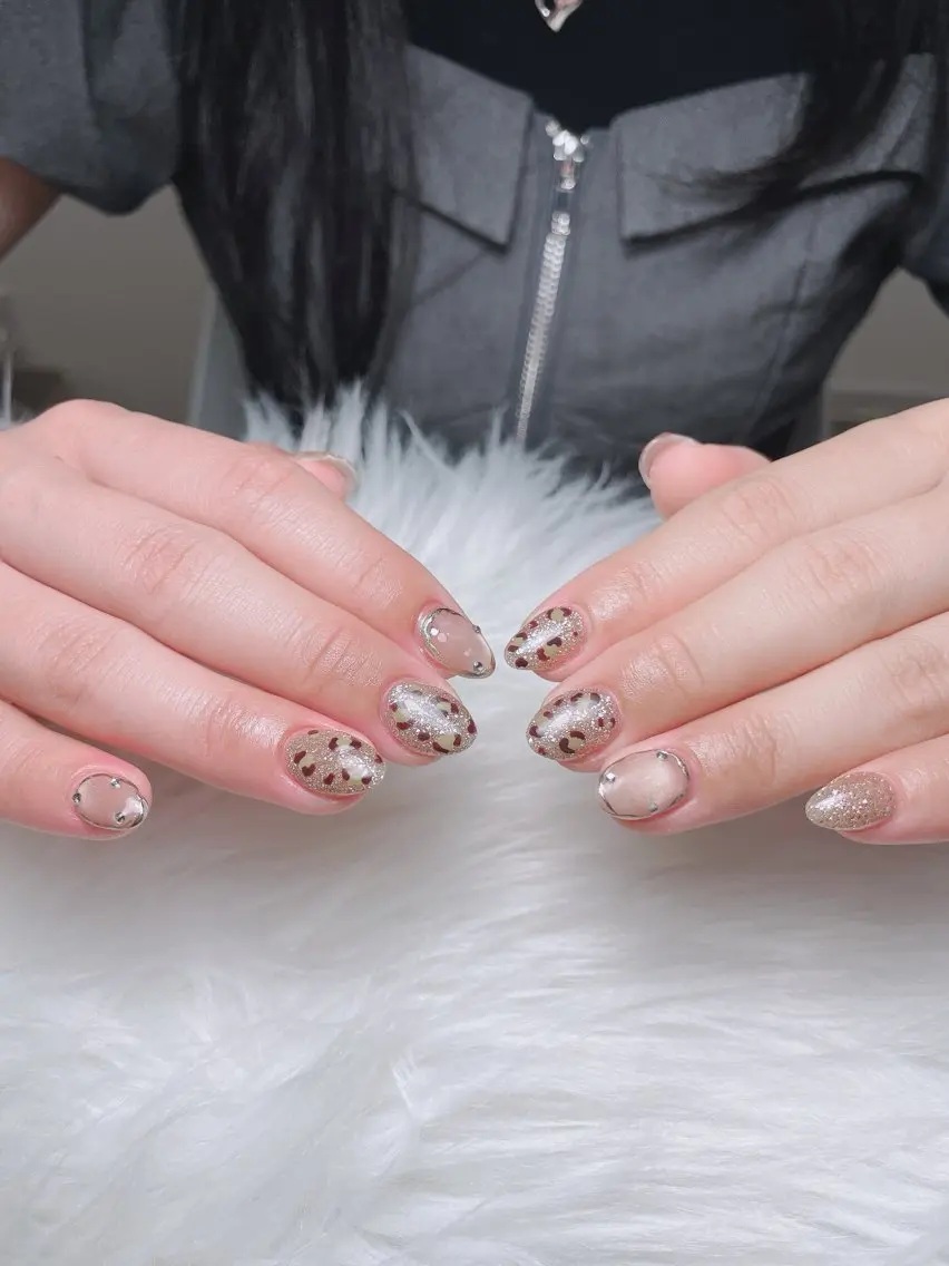 ネイル ガーリー ハート 韓国ネイル ニュアンスネイル リボン ハンドネイル Sora nail 長さ出し専門店のネイルデザイン