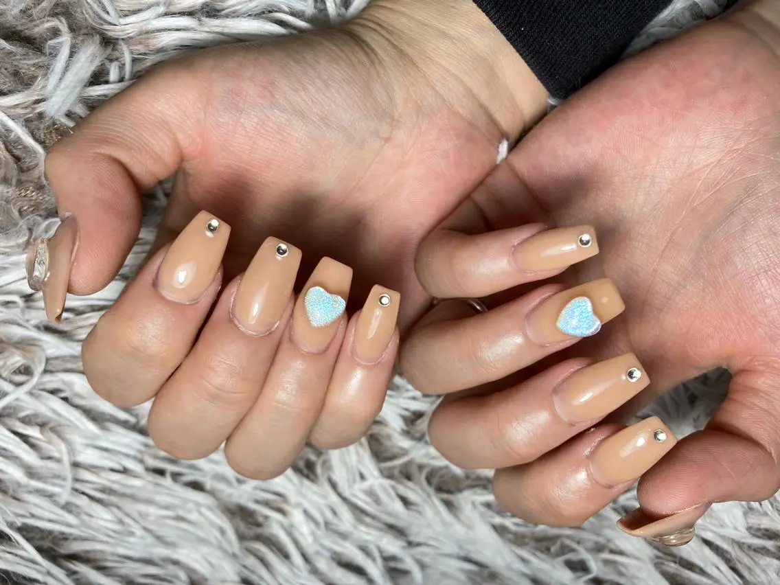セミロング ネイル ハンドネイル ✴︎ Delightのネイルデザイン