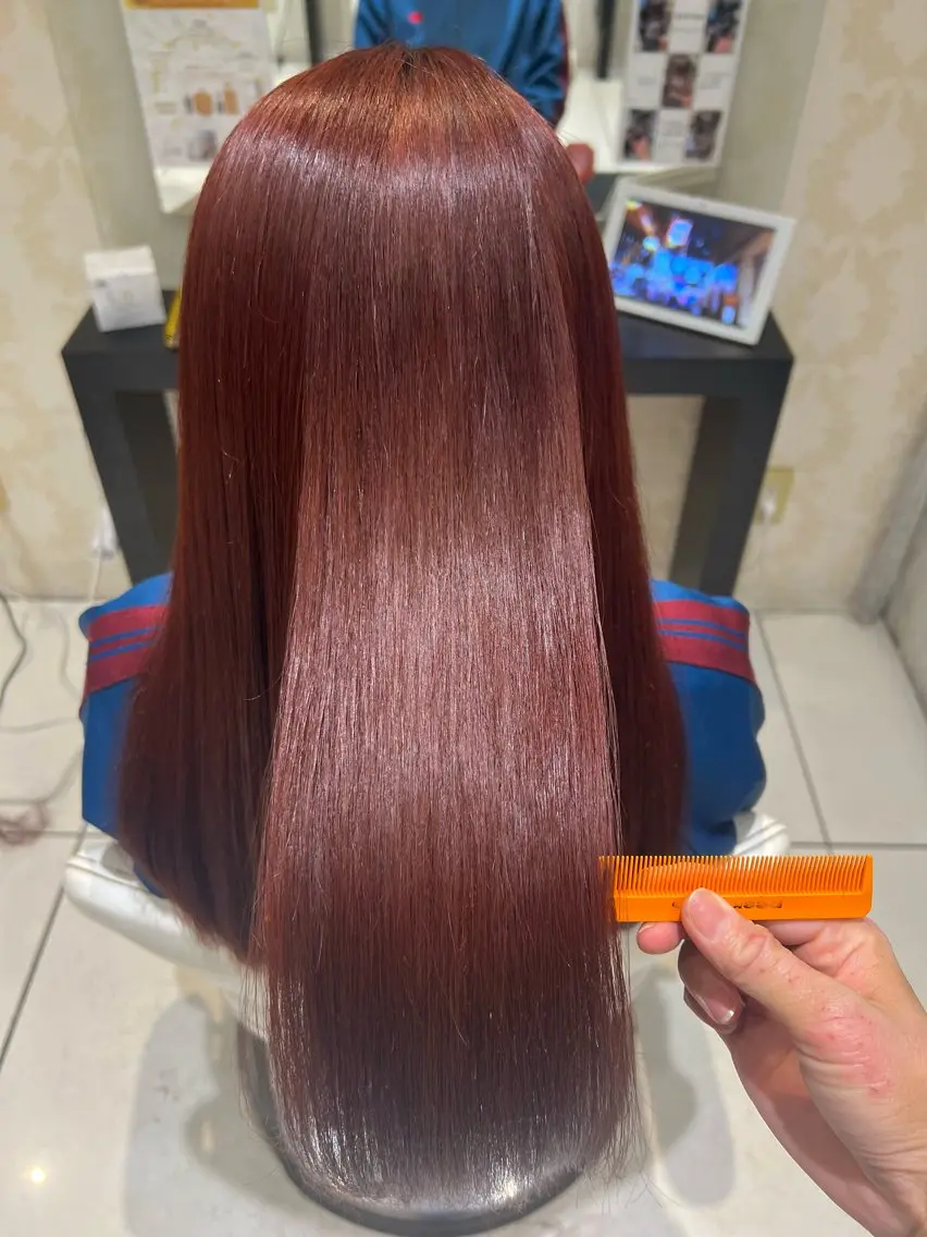 カラー オレンジ オレンジレッド レッドカラー ヘアカラー ＊カラー・パーマ＊ 植松彩音のヘアスタイル