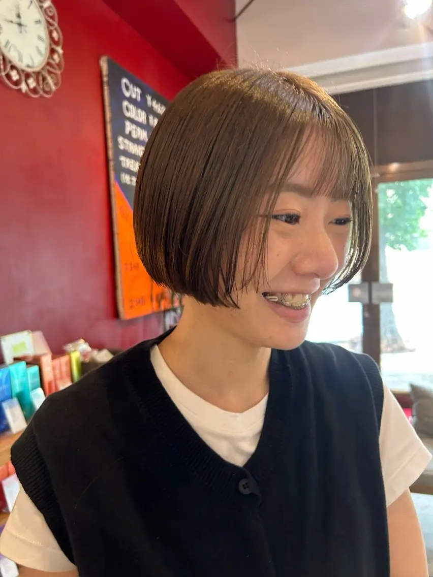 ミディアム ORe'S HAIR BE　GLaDまなみのヘアスタイル