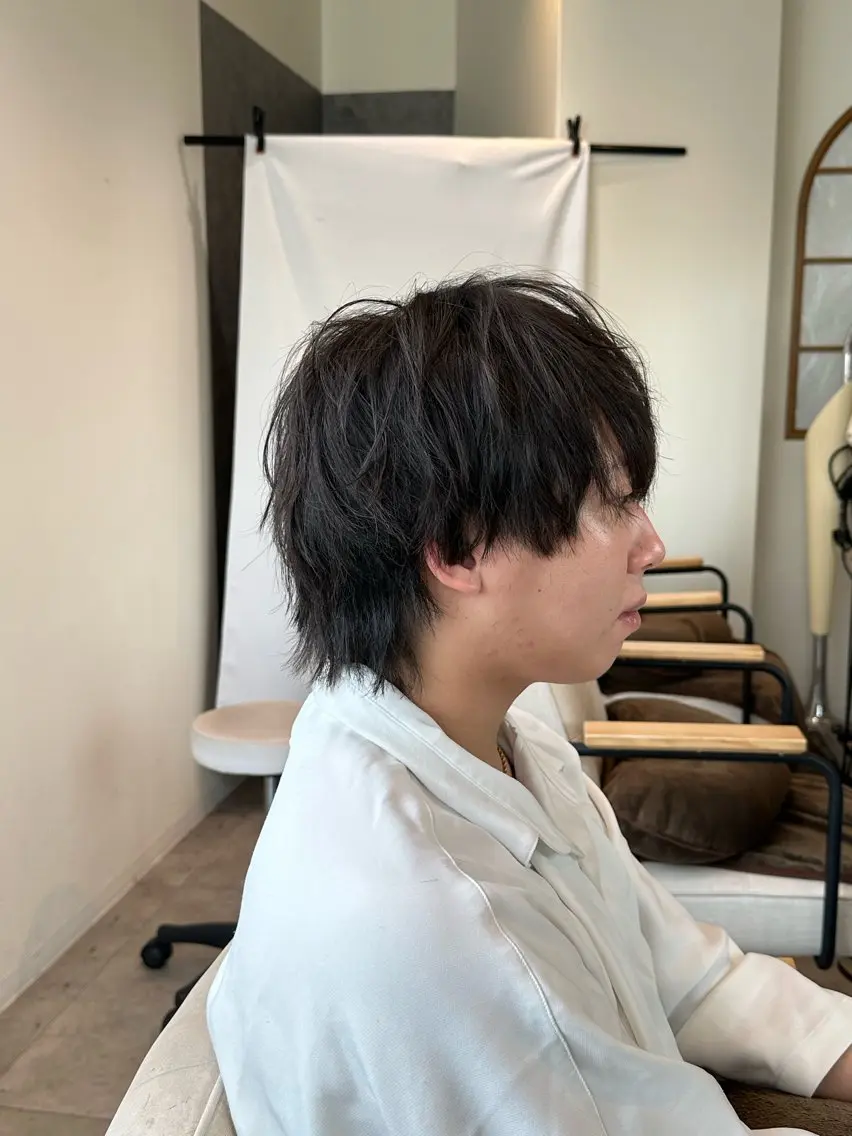 メンズ メンズパーマ メンズウルフカット ウルフカット カット ヘアセット 大阪ウルフカット ハッシュカットのヘアスタイル