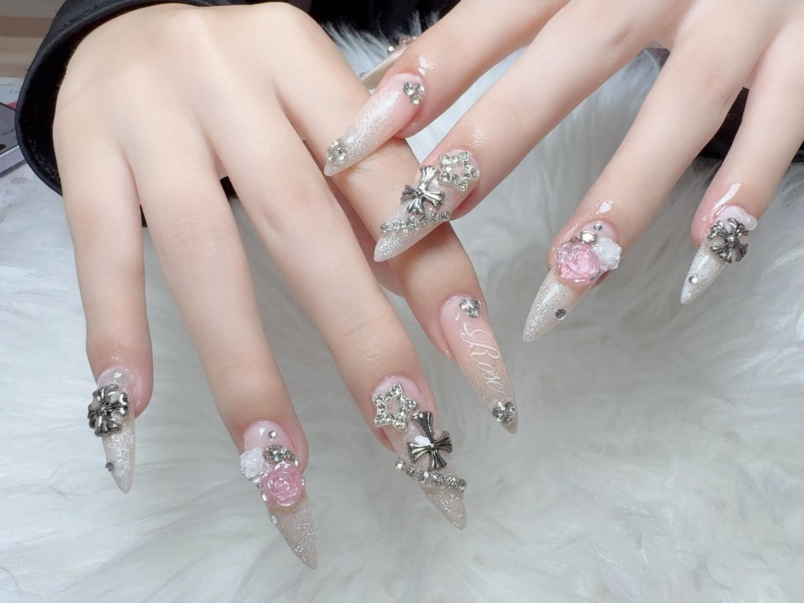 ネイル 韓国ネイル マグネットネイル ニュアンスネイル オフィスネイル ワンカラーネイル ハンドネイル Hana Rose Nailのネイルデザイン