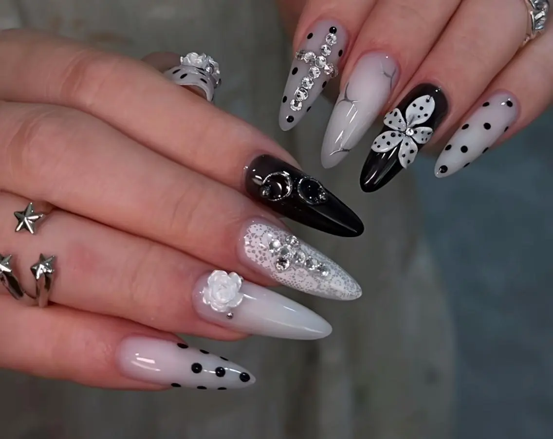 ネイル ハンドネイル エリ🫧 nail池袋東口のネイルデザイン