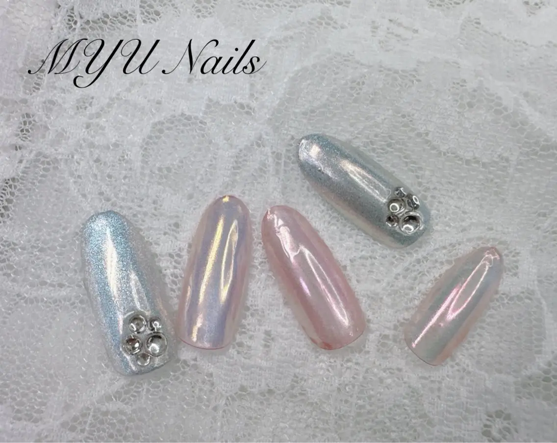 ネイル オーロラネイル フラッシュネイル ジェルネイル 持ち込み パラジェル ニュアンスネイル🌈 MYU Nailsのネイルデザイン