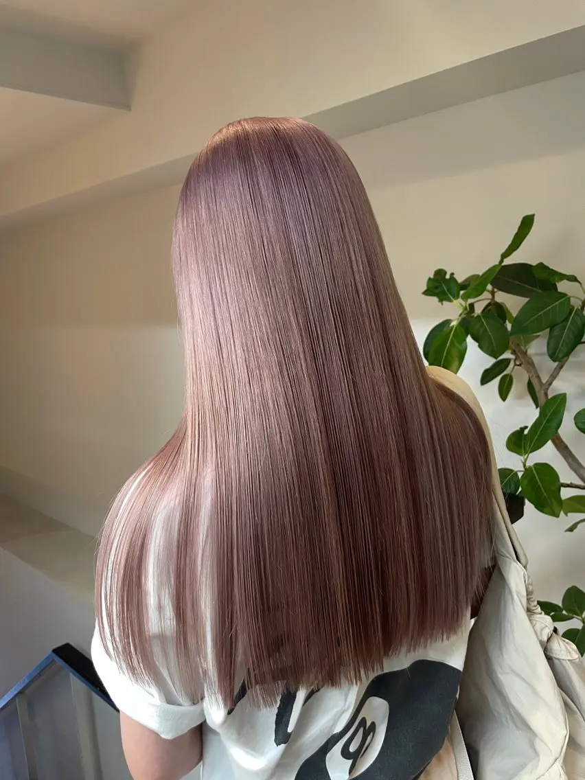 ロング カラー ベージュカラー ピンクカラー ピンクベージュ ホワイトピンク カットモデル募集 /RIOのヘアスタイル