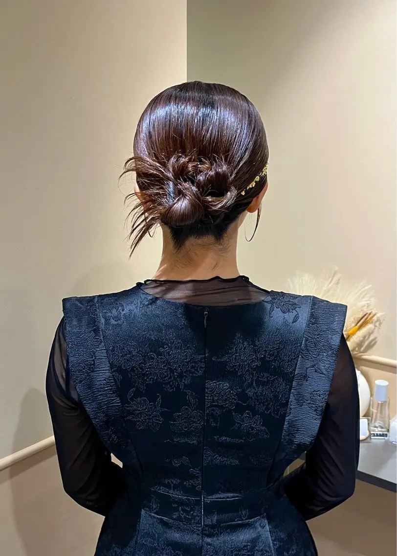 セミロング ヘアアレンジ 🫧tomoka 透明感カラー🫧のヘアスタイル