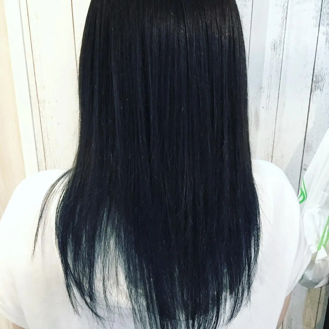 ロング カラー embrace エンブレイスのヘアスタイル