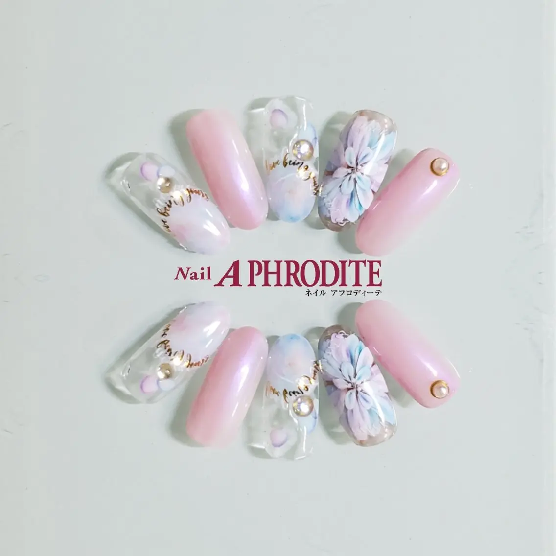 ネイル ジェルネイル ニュアンスネイル スカルプネイル ソフトジェル ネイルチップ ハンドネイル Nail Aphroditeのネイルデザイン