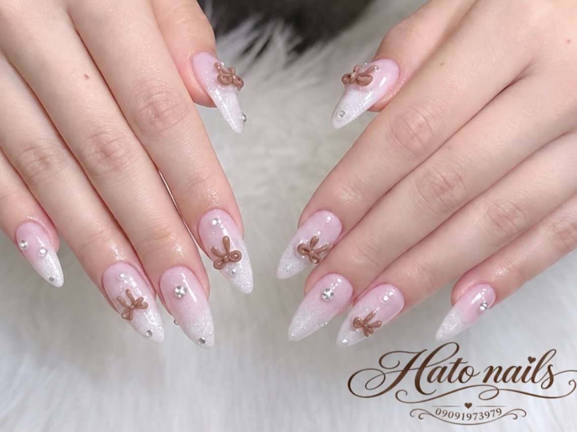 ネイル ブラウン グラデーション キラキラネイル 韓国ネイル ラメ(グリッター) Hato Nailsのネイルデザイン
