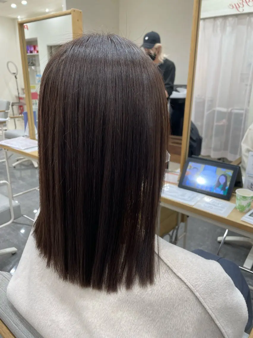 セミロング カット 縮毛矯正 PROGRESS‣‣ 福澤 可音🐯🐝のヘアスタイル