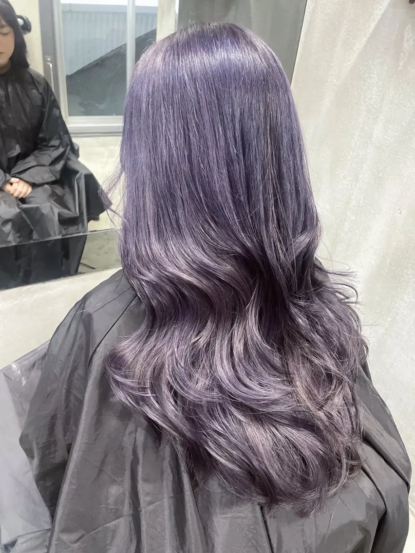ロング カラー ラベンダーカラー AIRI layer cut hairのヘアスタイル