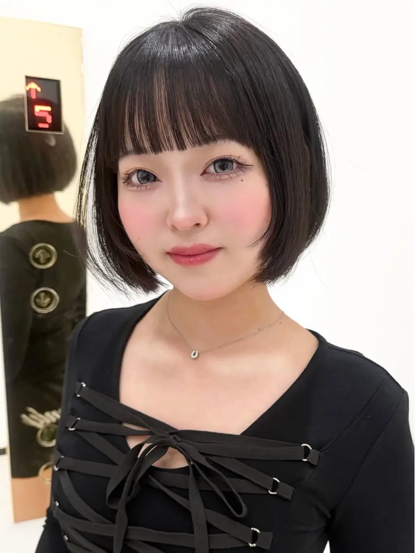 ショート カラー ヘアアレンジ カット ヘアカラー トリートメント ヘッドスパ ヘアセット 縮毛矯正🤍 盛れるボブ/ひかりのヘアスタイル