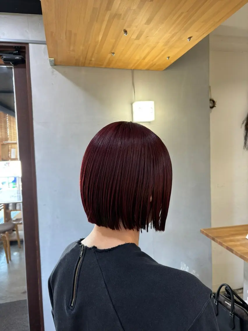 ショート カラー mono / Manatoのヘアスタイル