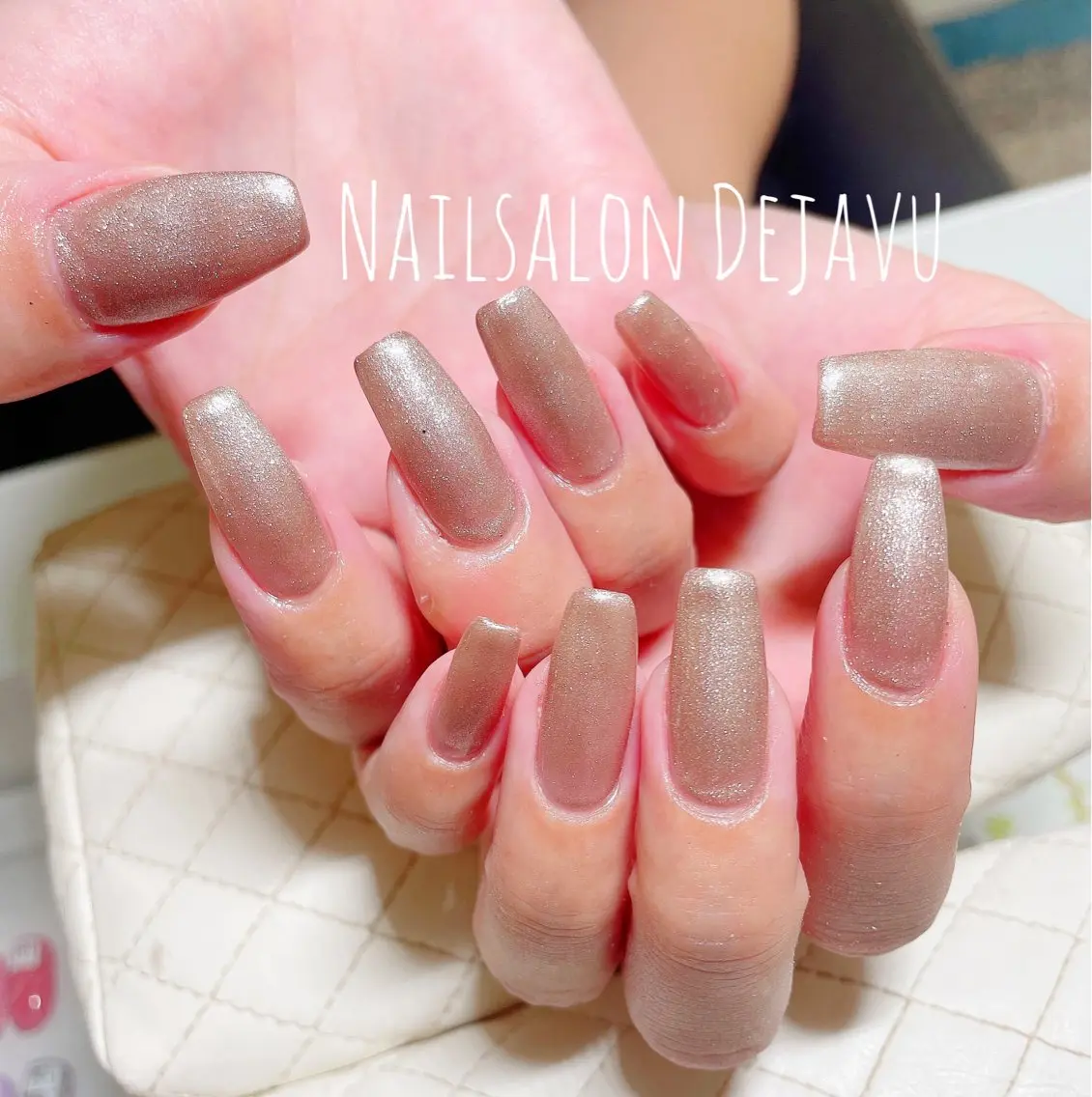 ネイル アートネイル キラキラネイル ラメ(グリッター) マグネットネイル ワンカラーネイル ハンドネイル Nail salon Dejavu 🌿のネイルデザイン